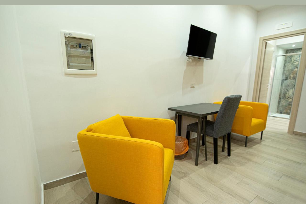 Hotel Domus Marti Formia Exterior foto